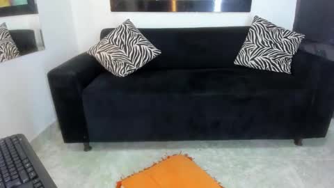 evanllelyne online show from 10-07-25, 01:08