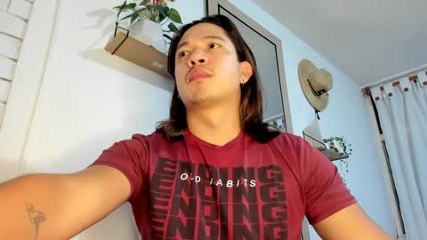 Snapshot of evans_king chatting on 09-30-25, 03:22 Evan online show from 09-30-25, 03:22