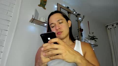 Snapshot of evans_king chatting on 11-09-25, 10:08 Evan online show from 11-09-25, 10:08