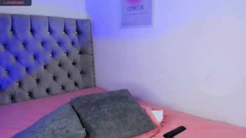 Eva Olimpo online show from 04-11-26, 02:05