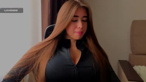 Snapshot of evapuff chatting on 04-30-26, 08:09 evapuff online show from 04-30-26, 08:09
