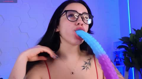Snapshot of evarabbit chatting on 12-05-24, 11:38 Eva online show from 12-05-24, 11:38