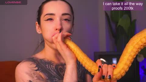 Eva online show from 04-29-26, 12:27