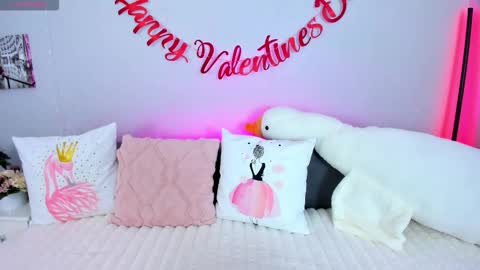 Adelina online show from 02-08-26, 05:33