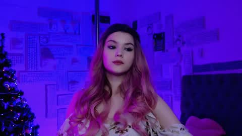 Snapshot of evathopson chatting on 01-25-25, 12:16 Eva  next stream -  - 1600 UTC2000  online show from 01-25-25, 12:16