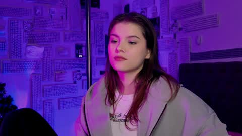 Snapshot of evathopson chatting on 01-31-25, 03:11 Eva  next stream -  - 1600 UTC2000  online show from 01-31-25, 03:11