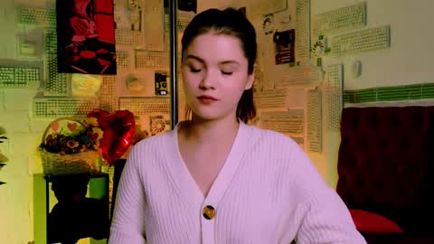 Snapshot of evathopson chatting on 02-26-25, 03:19 Eva  next stream -  - 1600 UTC2000  online show from 02-26-25, 03:19