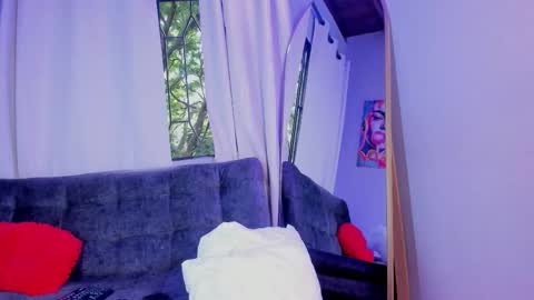 Eva Queen online show from 11-04-25, 07:02