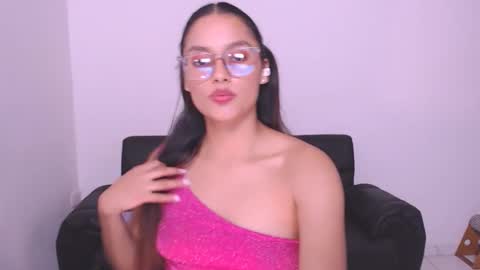 Snapshot of eve_rox18 chatting on 12-06-24, 06:15 Eve Rox18 online show from 12-06-24, 06:15