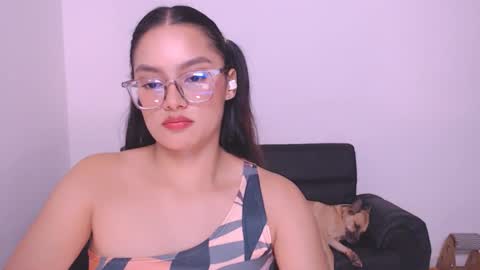 Snapshot of eve_rox18 chatting on 01-05-25, 09:26 Eve Rox18 online show from 01-05-25, 09:26