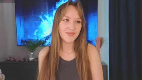Snapshot of evegreenlee chatting on 06-05-26, 07:14 evegreenlee online show from 06-05-26, 07:14