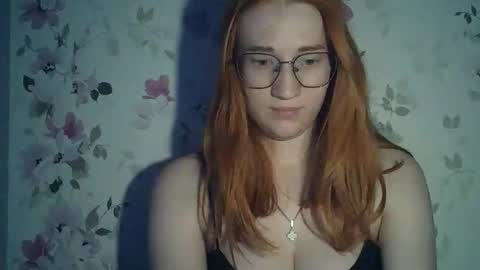 Evelina online show from 06-09-26, 04:18