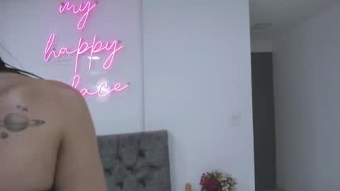evelin__thompsson online show from 05-07-26, 03:39