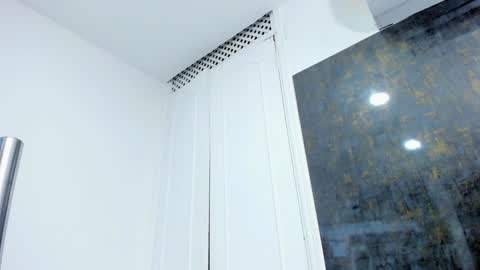 EVELIN online show from 01-29-25, 02:21