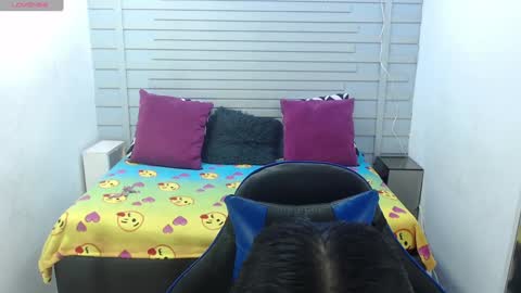 evelin zaens online show from 02-09-25, 04:14