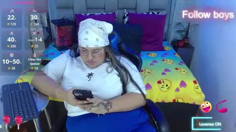 evelin zaens online show from 10-26-25, 04:46