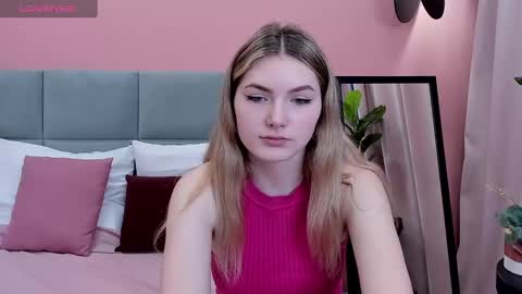 Eveline online show from 03-09-25, 08:51