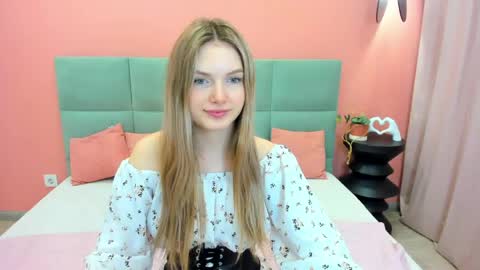 Eveline online show from 05-03-26, 08:31