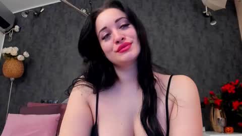 evellynereys online show from 12-03-25, 05:04