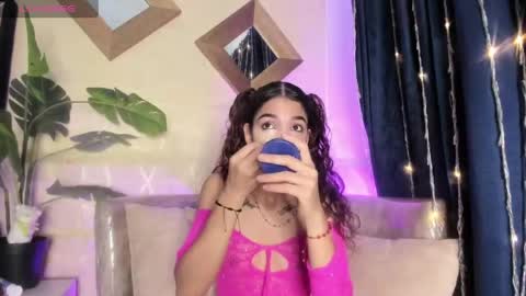 evelyn__rose1 online show from 05-03-26, 03:01