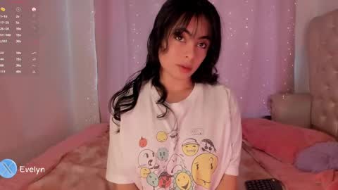 evelyn evelyn online show from 02-13-25, 03:46