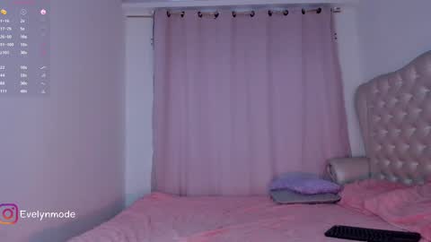 evelyn evelyn online show from 02-22-25, 03:36