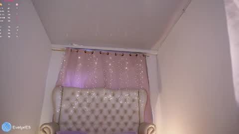 evelyn evelyn online show from 07-23-26, 04:27