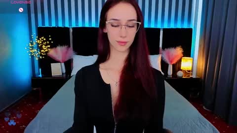 Snapshot of evelyn_rush1 chatting on 05-01-26, 02:32 evelyn rush1 online show from 05-01-26, 02:32