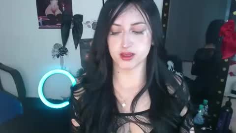 Julieta online show from 03-18-26, 06:05