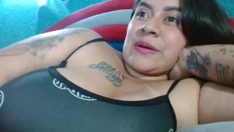 evelyn stormm online show from 11-28-25, 03:42