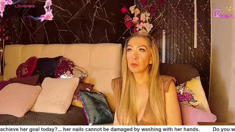 EvelynaGrey online show from 05-13-26, 11:40