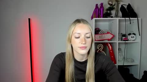 evelynblond online show from 06-08-26, 12:38
