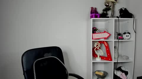 evelynblond online show from 06-11-26, 12:47