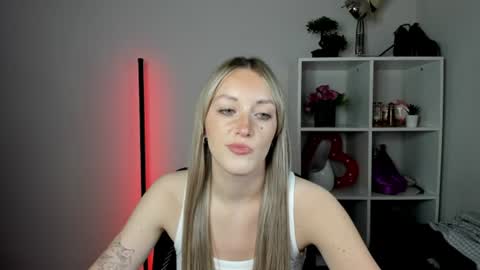 evelynblond online show from 07-28-26, 12:45