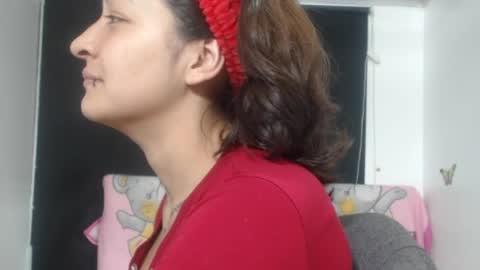 Evelyne online show from 04-11-26, 03:11