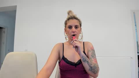 evelynevyyy online show from 03-04-26, 06:30