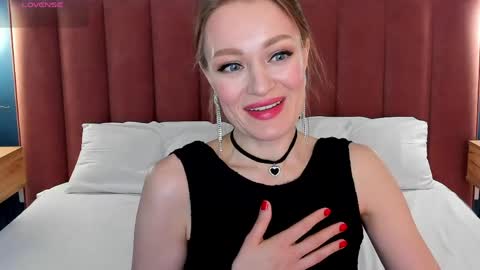 Evelyn online show from 04-14-26, 02:39