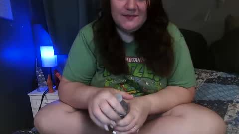 Snapshot of evelynvanderbilt chatting on 10-13-25, 12:27 Evelyn Vanderbilt online show from 10-13-25, 12:27