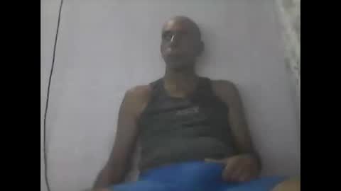 Snapshot of everaldosantos chatting on 12-15-24, 01:02 everaldosantos online show from 12-15-24, 01:02