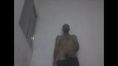 Snapshot of everaldosantos chatting on 03-11-25, 12:54 everaldosantos online show from 03-11-25, 12:54