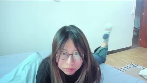 Snapshot of everhigh chatting on 01-05-25, 09:05 Coco online show from 01-05-25, 09:05