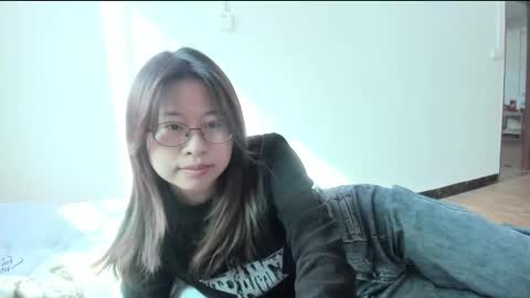 Snapshot of everhigh chatting on 01-16-25, 06:56 Coco online show from 01-16-25, 06:56