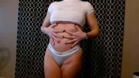 Everleighmae online show from 02-17-25, 01:32