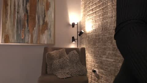 Snapshot of everyh chatting on 01-21-25, 01:50 Sophia online show from 01-21-25, 01:50