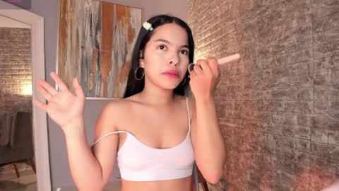 Snapshot of everyh chatting on 02-04-25, 07:44 Sophia online show from 02-04-25, 07:44