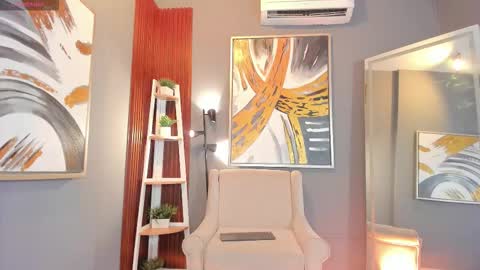 Sophia online show from 12-02-25, 07:42