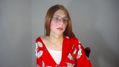 Snapshot of evi_kitty chatting on 01-07-25, 10:08 Evi online show from 01-07-25, 10:08