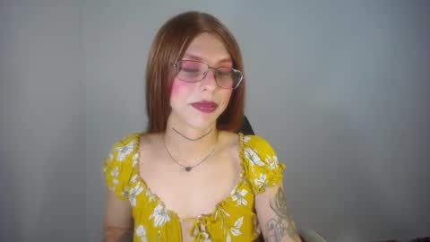 Snapshot of evi_kitty chatting on 02-08-25, 11:34 Evi online show from 02-08-25, 11:34