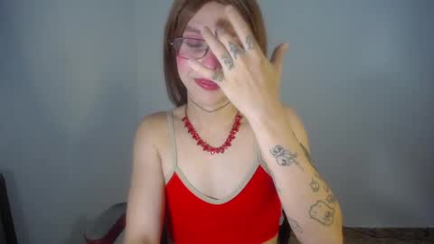Snapshot of evi_kitty chatting on 02-27-25, 08:20 Evi online show from 02-27-25, 08:20
