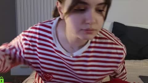 evi_woow online show from 02-04-25, 09:52